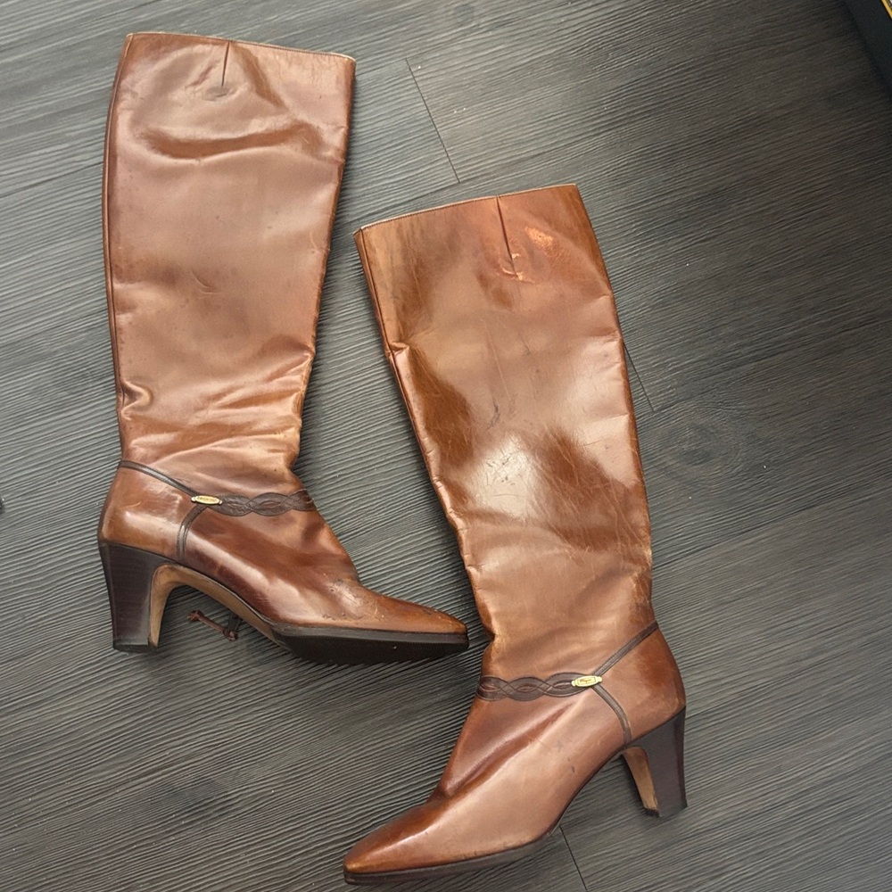 Salvatore Ferragamo Tan Leather Heeled Boots